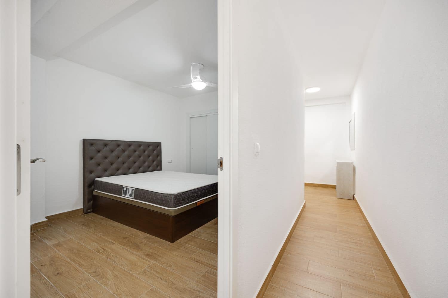 2 makuuhuone Huoneisto myytävänä paikassa Torrevieja mukana 
autotalli - 218 000 € (Ref: 9439482)