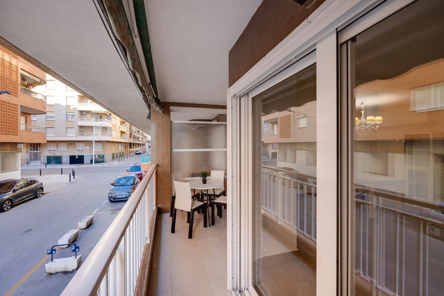 2 makuuhuone Huoneisto myytävänä paikassa Torrevieja mukana 
autotalli - 218 000 € (Ref: 9439482)