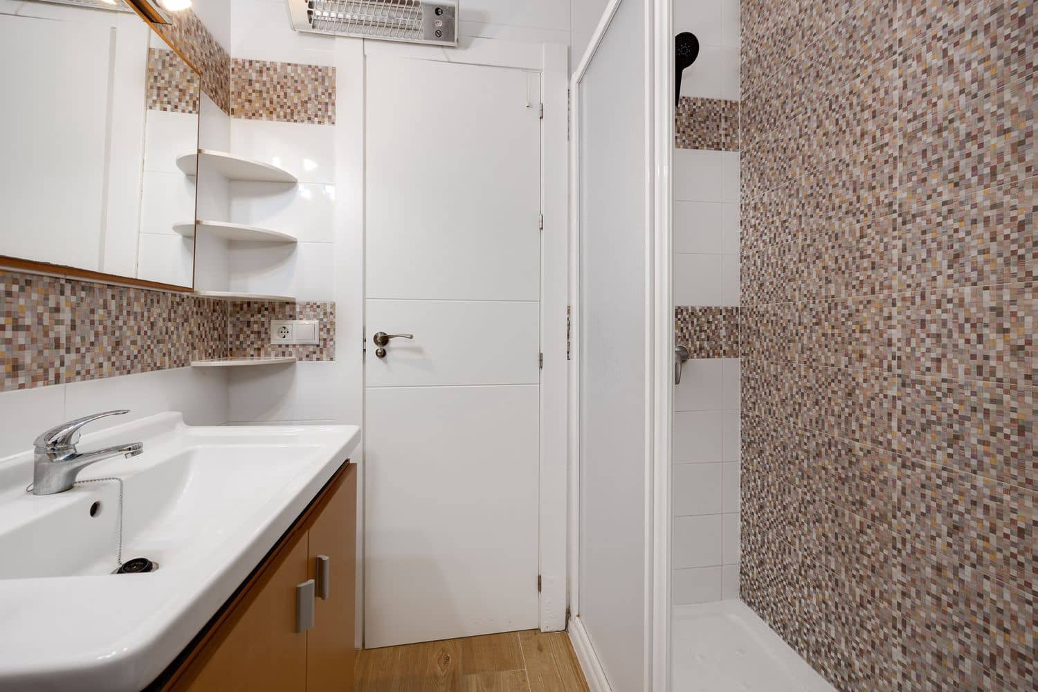 2 makuuhuone Huoneisto myytävänä paikassa Torrevieja mukana 
autotalli - 218 000 € (Ref: 9439482)