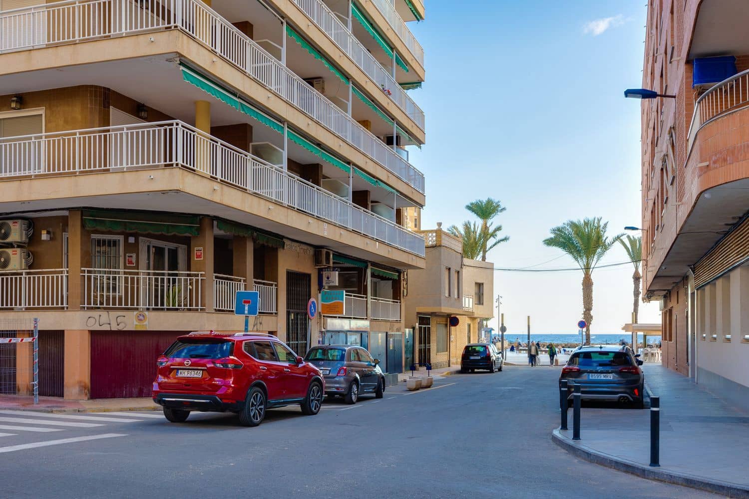 2 makuuhuone Huoneisto myytävänä paikassa Torrevieja mukana 
autotalli - 218 000 € (Ref: 9439482)