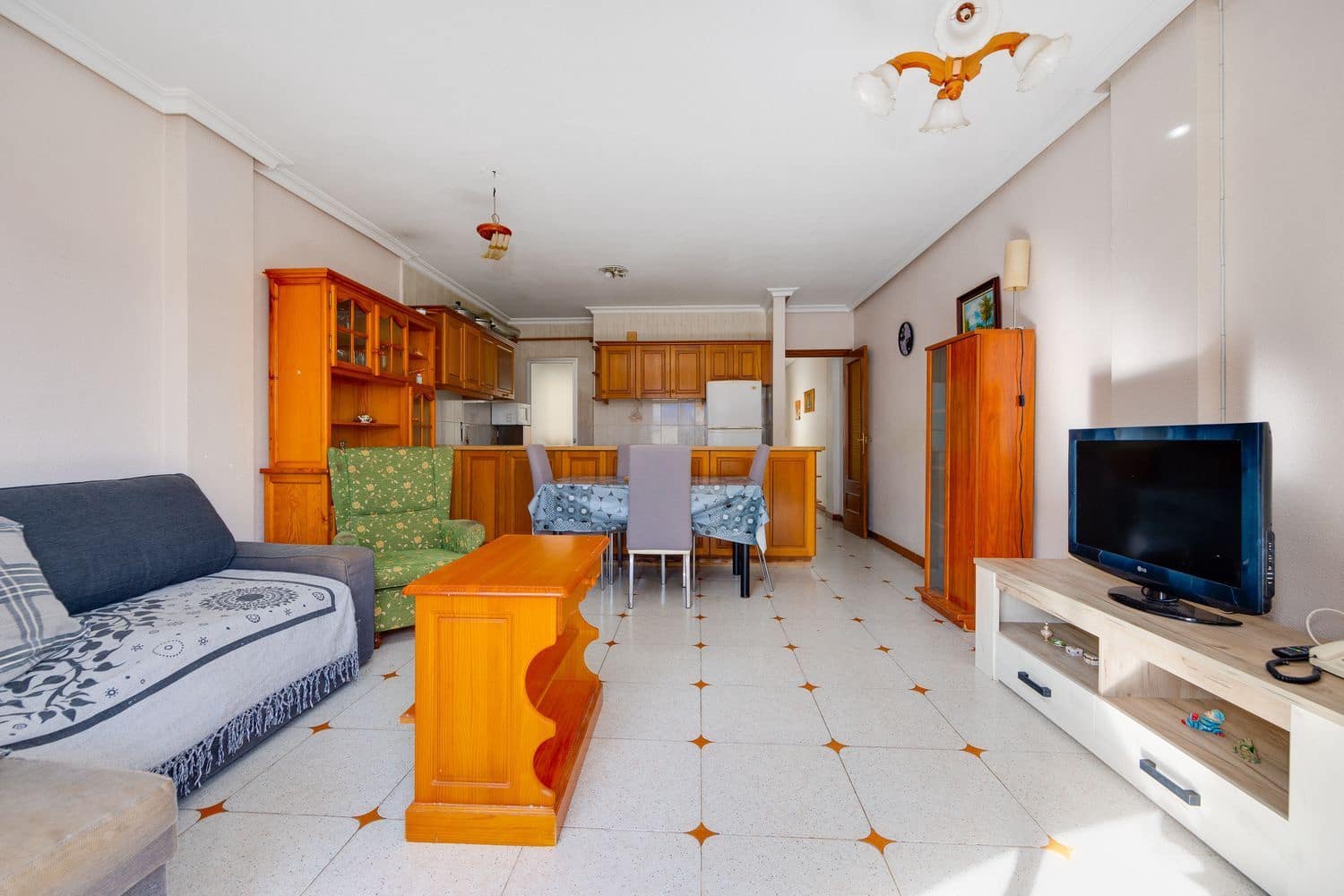 3 soverom Leilighet til salgs i Torrevieja med garasje - € 199 000 (Ref: 9448610)