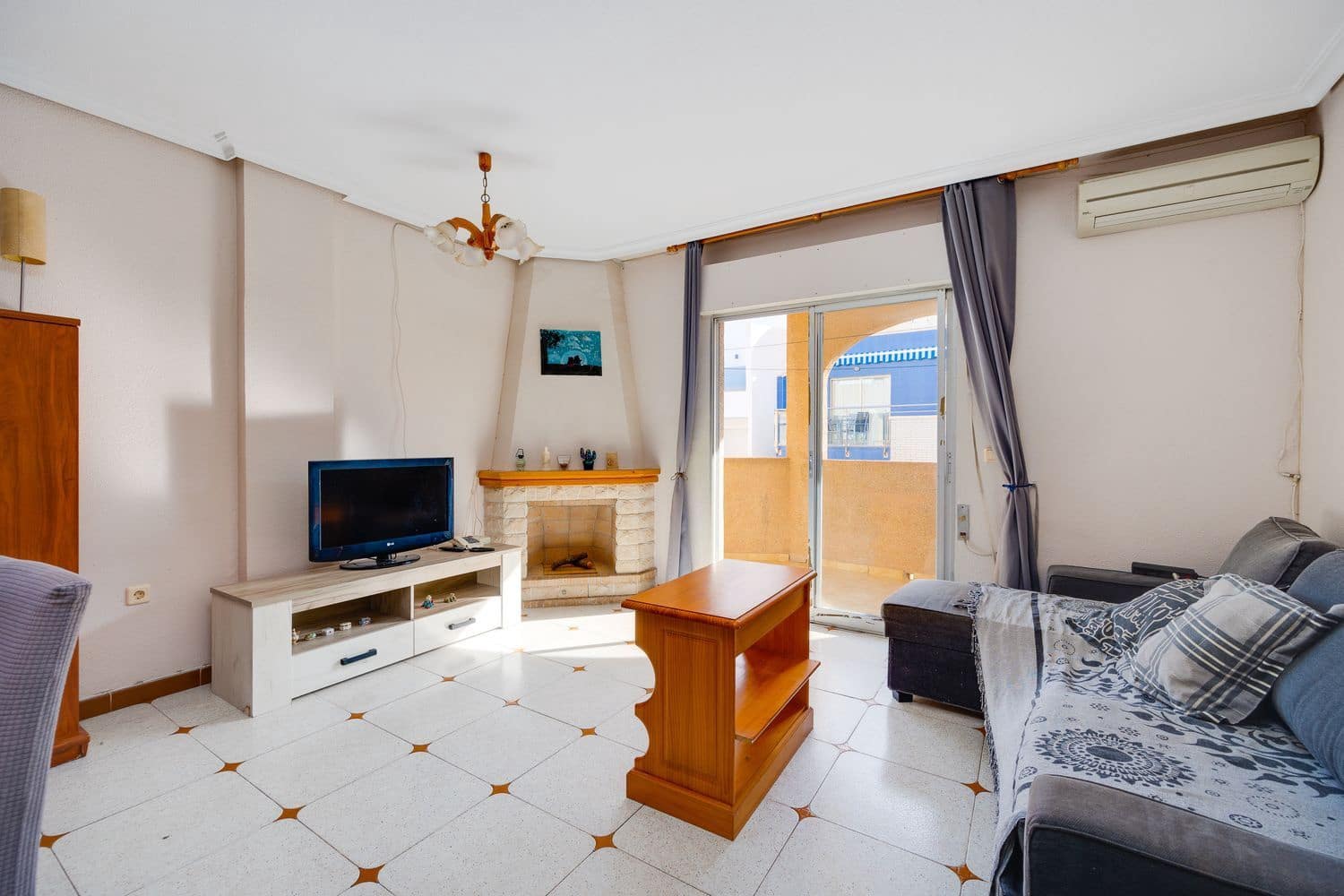 3 soverom Leilighet til salgs i Torrevieja med garasje - € 199 000 (Ref: 9448610)