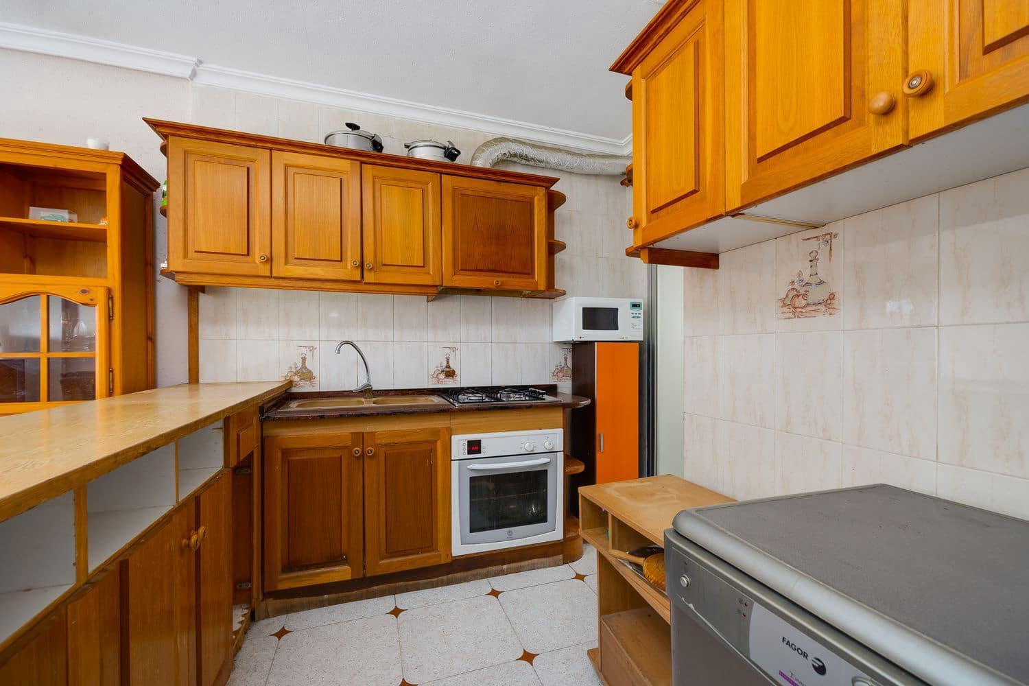 3 soverom Leilighet til salgs i Torrevieja med garasje - € 199 000 (Ref: 9448610)