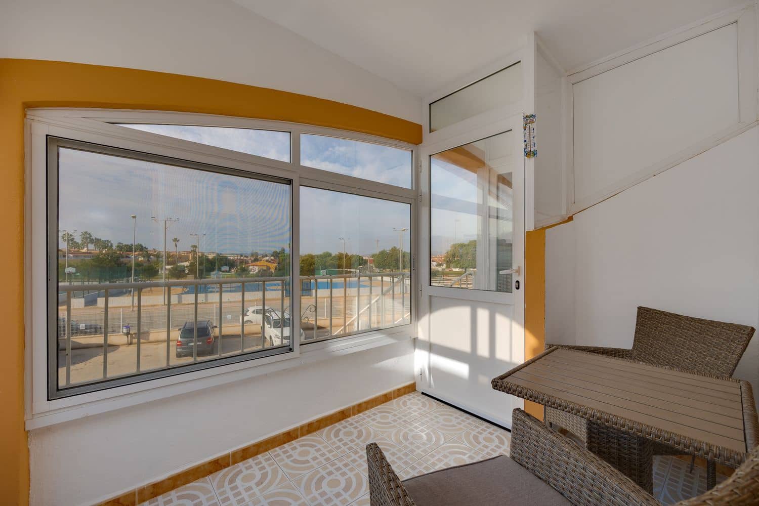 2 soverom Hus til salgs i Torrevieja med svømmebasseng garasje - € 129 000 (Ref: 9471910)