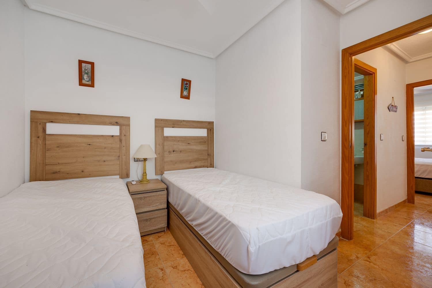 2 soverom Hus til salgs i Torrevieja med svømmebasseng garasje - € 129 000 (Ref: 9471910)