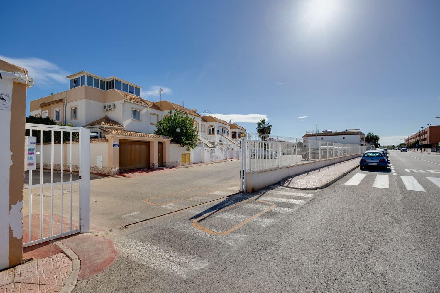 2 soverom Hus til salgs i Torrevieja med svømmebasseng garasje - € 129 000 (Ref: 9471910)