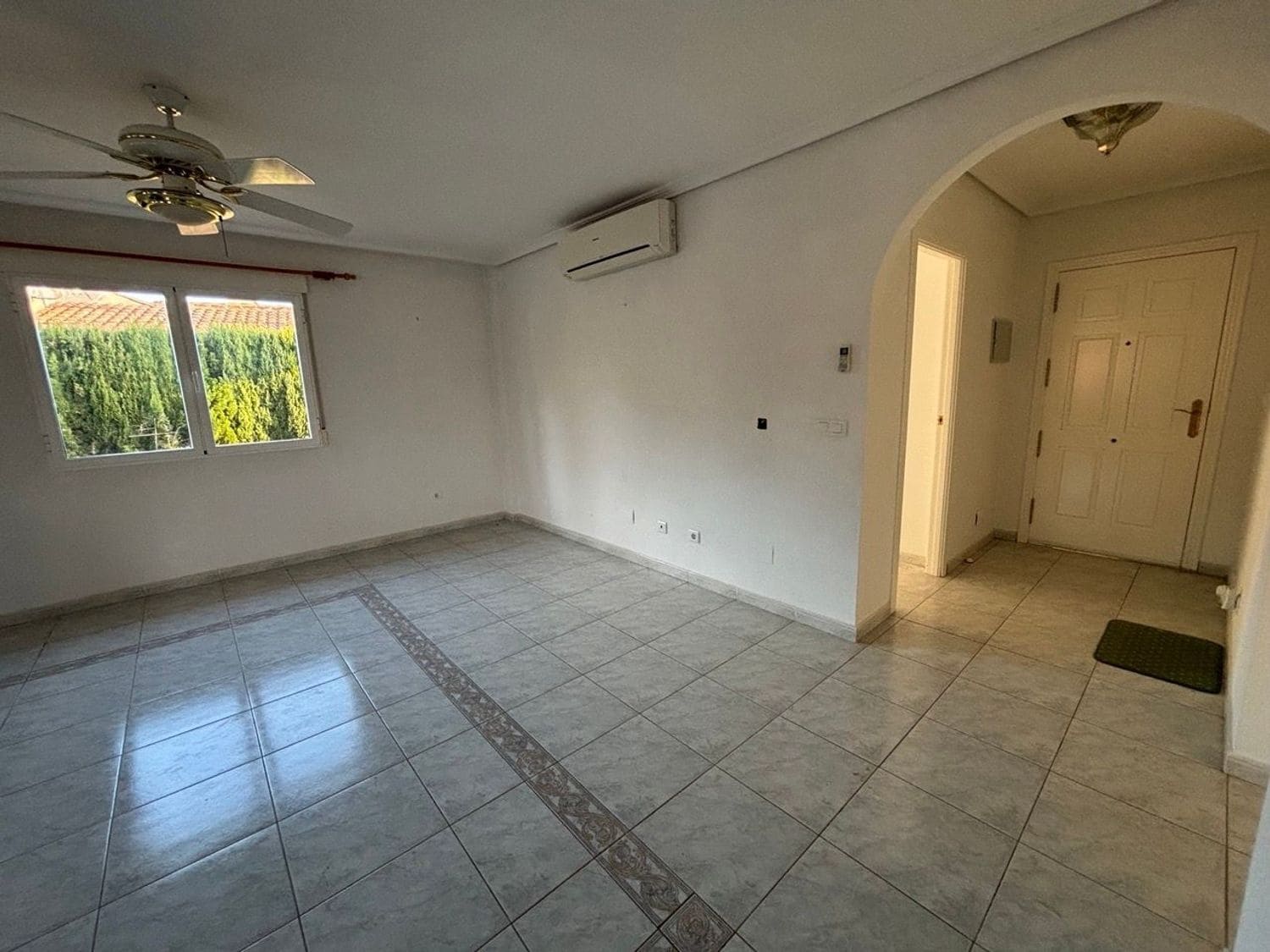 4 soverom Villa til salgs i Busot med svømmebasseng garasje - € 290 000 (Ref: 9483355)