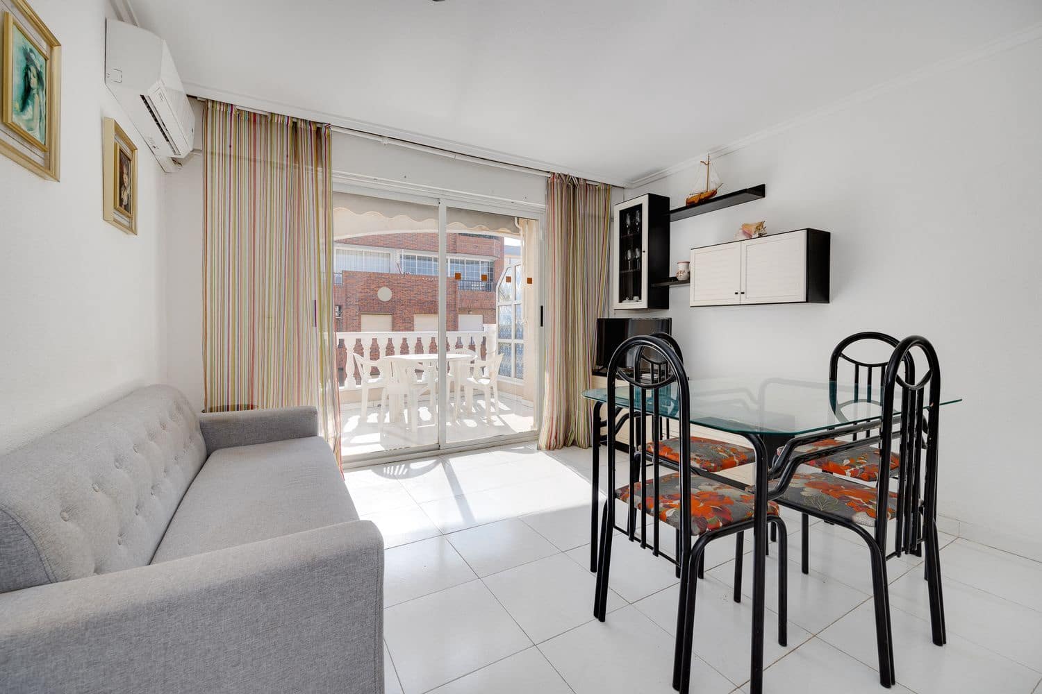 3 chambre Appartement à vendre à Torrevieja avec garage - 239 000 € (Ref: 9512040)