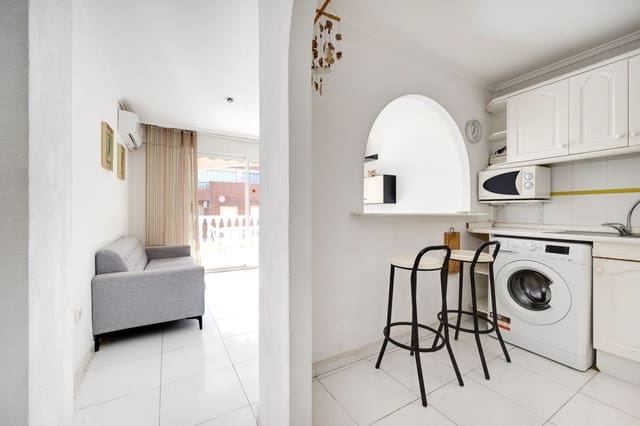 3 chambre Appartement à vendre à Playa del Cura, Torrevieja avec garage - 239 000 € (Ref: 9512040)