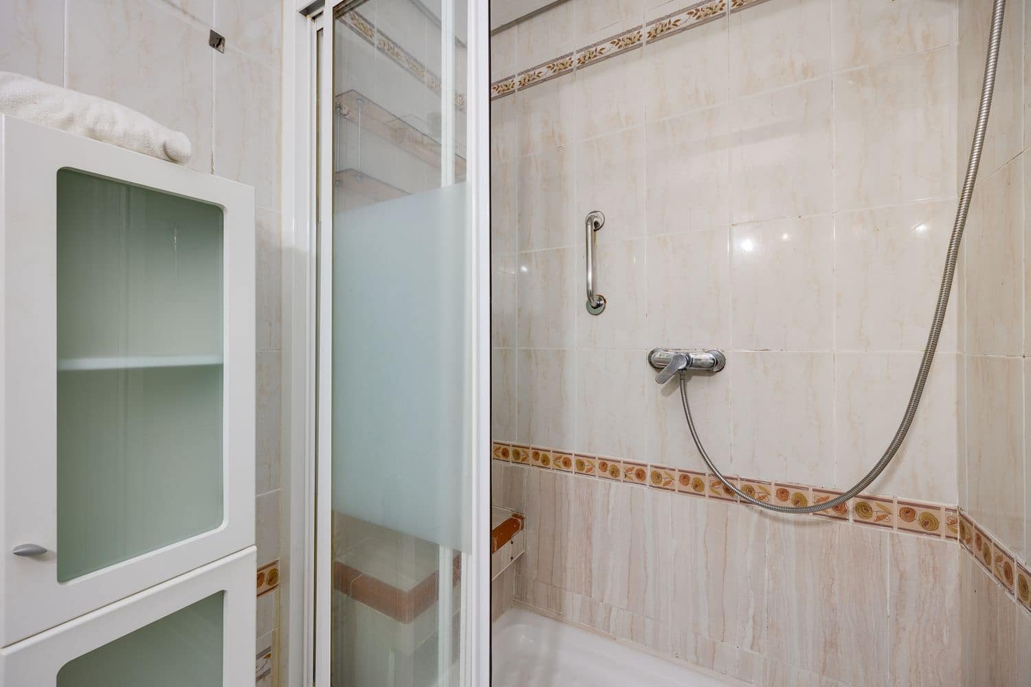 2 soveværelse Lejlighed til salg i Torrevieja med swimmingpool garage - € 159.000 (Ref: 9512041)