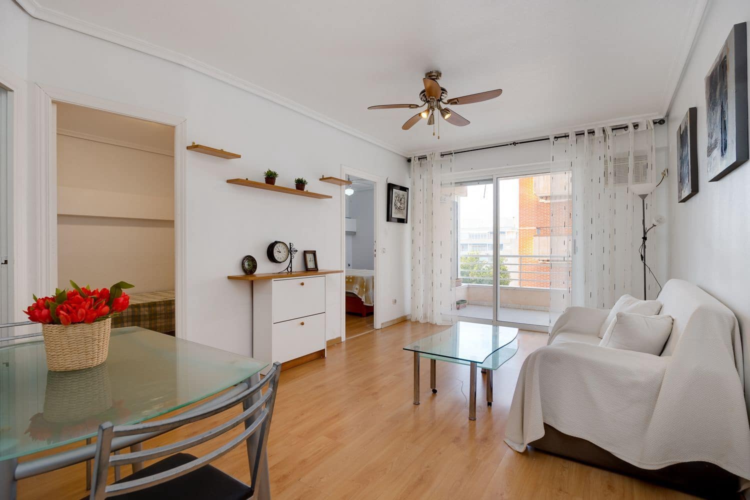 2 soveværelse Lejlighed til salg i Torrevieja med swimmingpool garage - € 159.000 (Ref: 9512041)