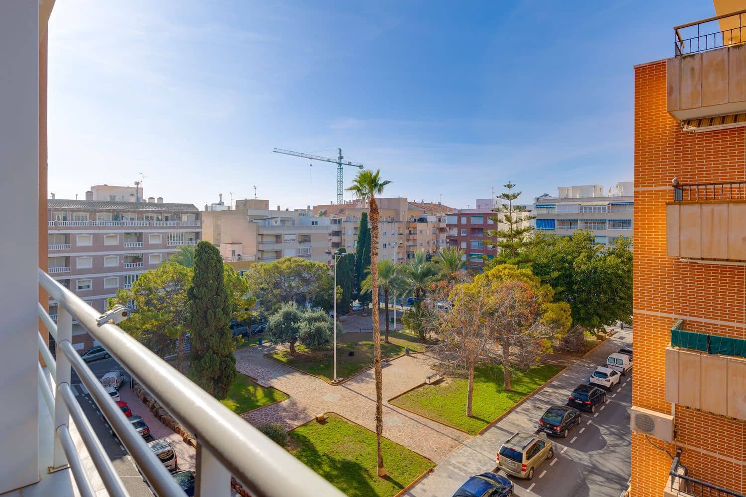 2 soveværelse Lejlighed til salg i Torrevieja med swimmingpool garage - € 159.000 (Ref: 9512041)