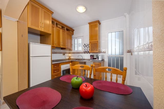 2 chambre Appartement à vendre à Lomas de Cabo Roig - Los Dolses, Orihuela avec piscine garage - 129 900 € (Ref: 9523932)