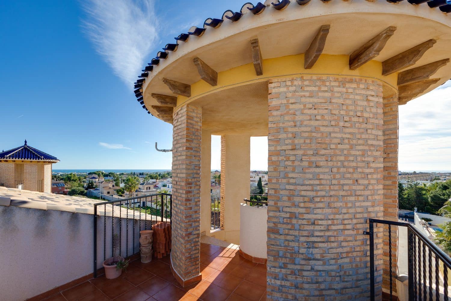 2 chambre Appartement à vendre à Orihuela Costa avec piscine garage - 129 900 € (Ref: 9523932)