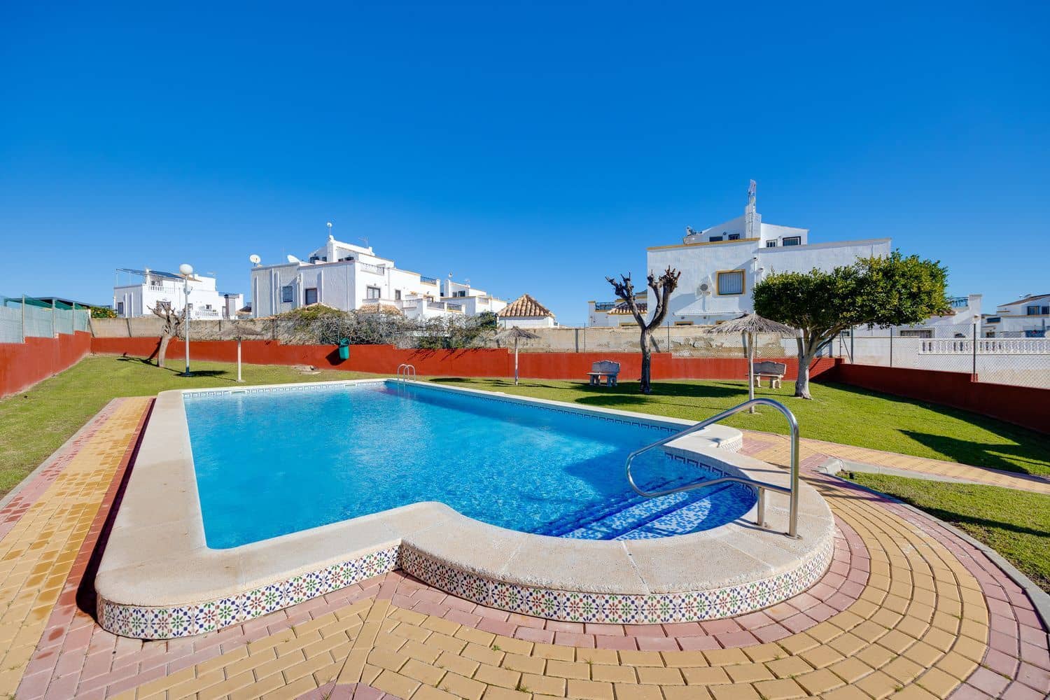 2 chambre Appartement à vendre à Orihuela Costa avec piscine garage - 249 900 € (Ref: 9535407)