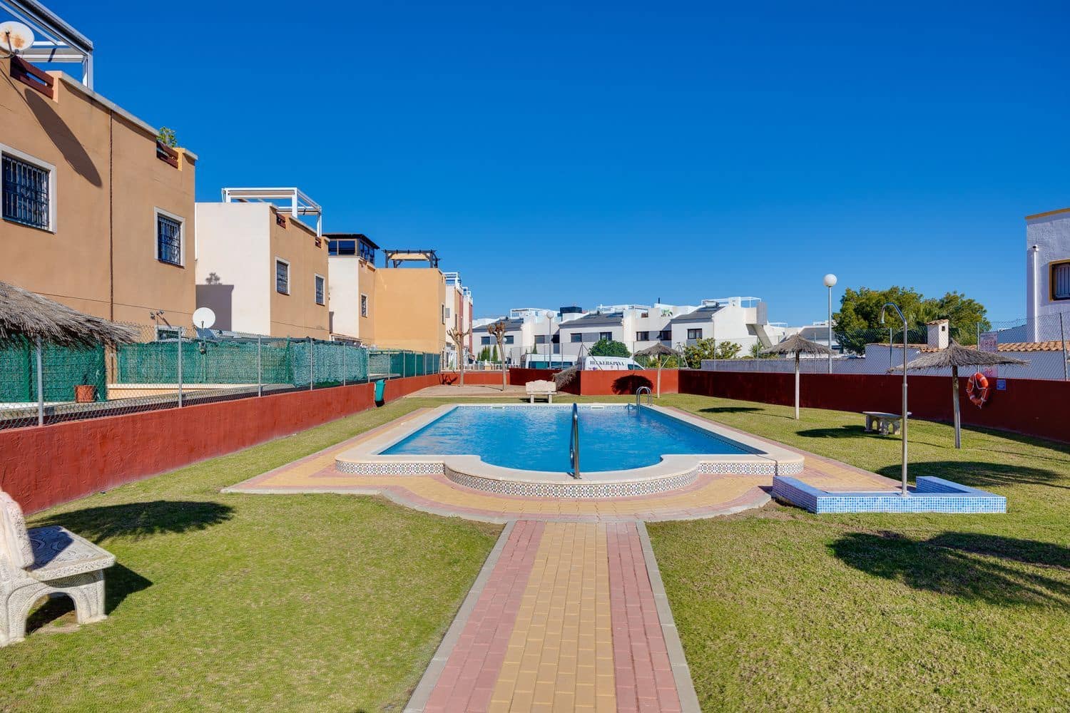 2 chambre Appartement à vendre à Orihuela Costa avec piscine garage - 249 900 € (Ref: 9535407)