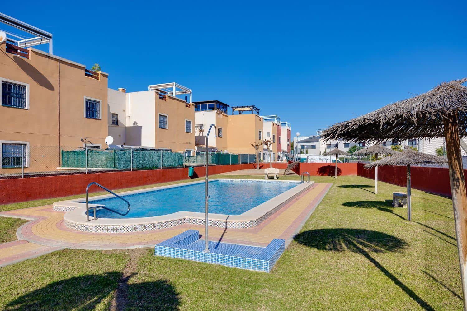 2 chambre Appartement à vendre à Orihuela Costa avec piscine garage - 249 900 € (Ref: 9535407)