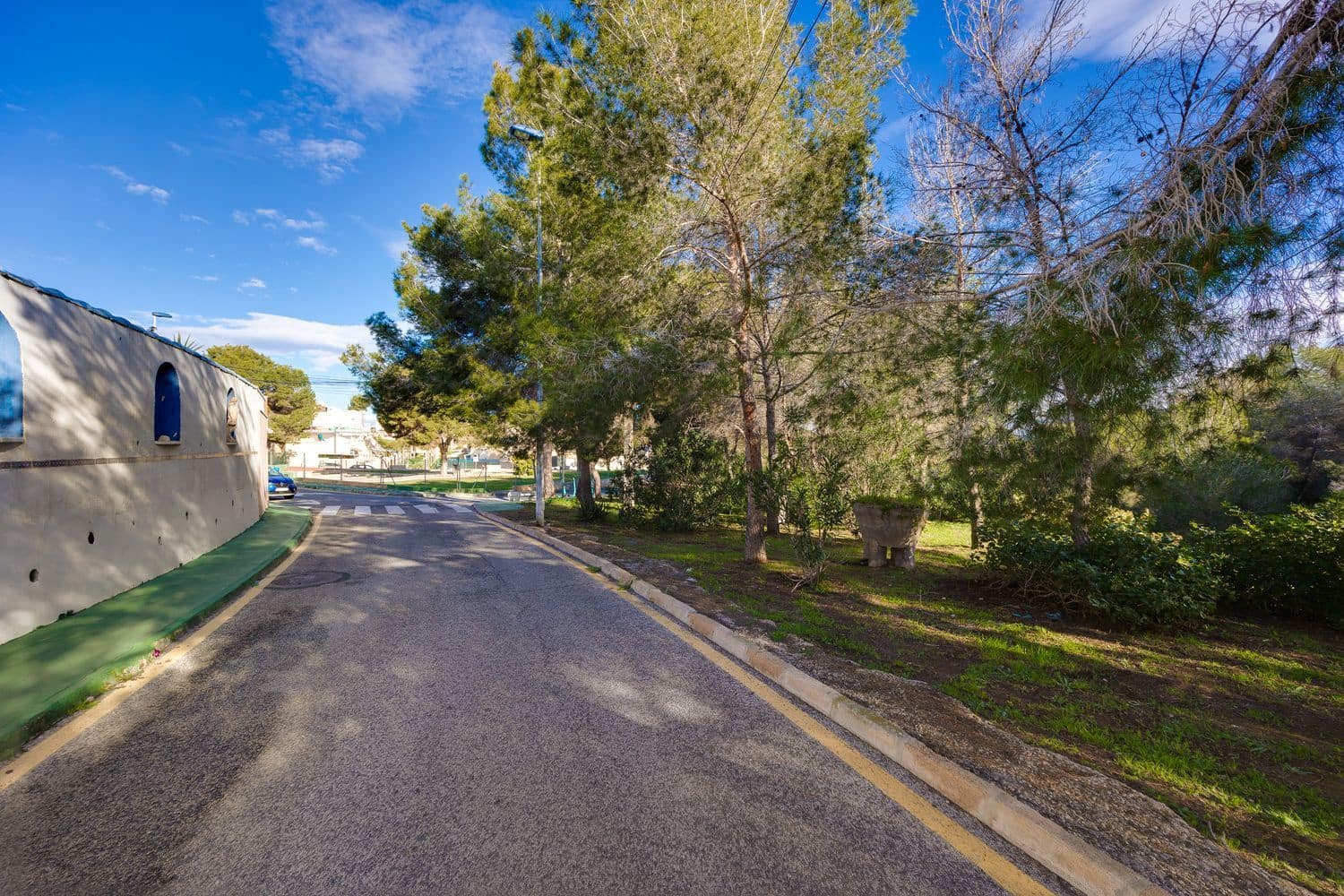 Casa de 2 habitaciones en Torrevieja en venta con garaje - 173.000 € (Ref: 9536645)