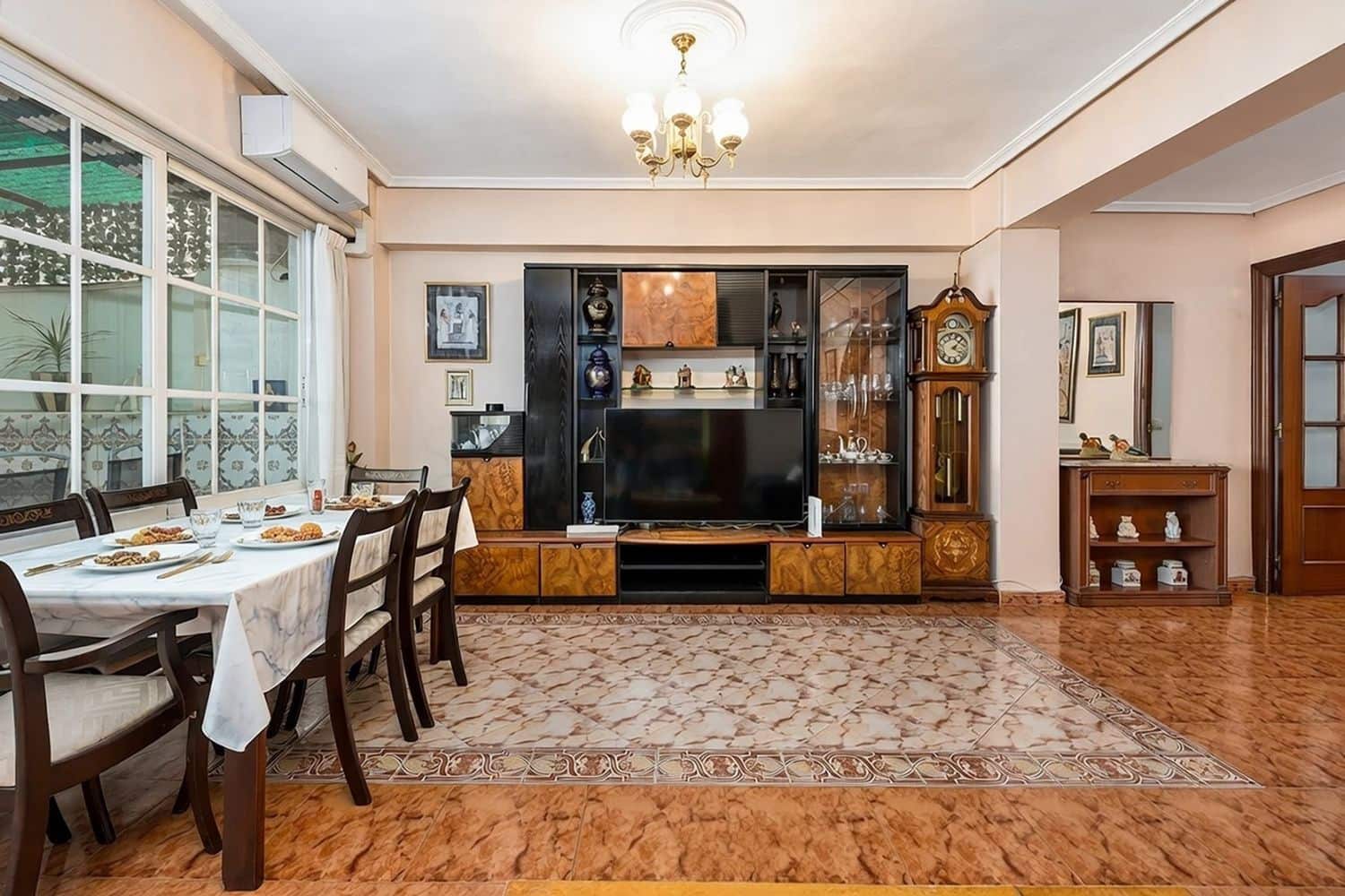 3 soverom Leilighet til salgs i Alicante by med garasje - € 242 000 (Ref: 9547380)