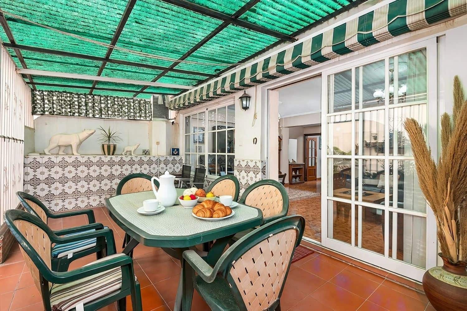 3 soverom Leilighet til salgs i Alicante by med garasje - € 242 000 (Ref: 9547380)