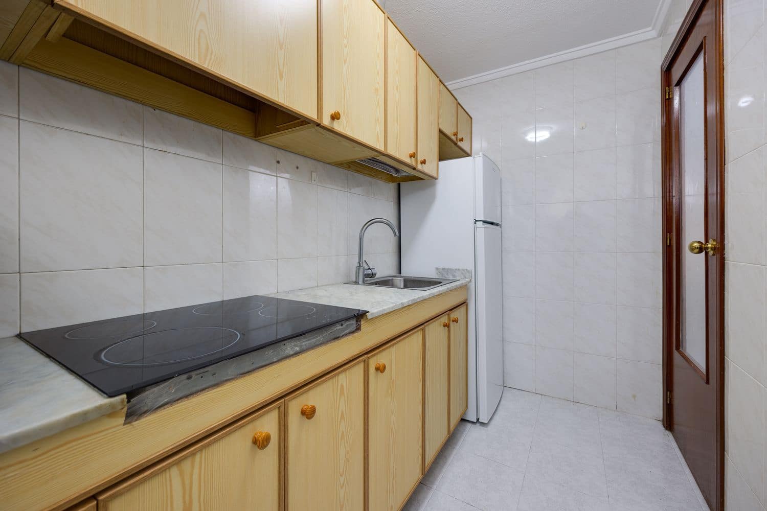 1 makuuhuone Huoneisto myytävänä paikassa Torrevieja mukana uima-altaan 
autotalli - 91 500 € (Ref: 9554368)