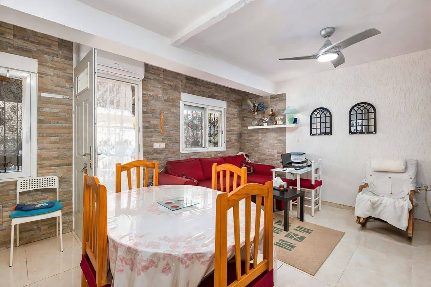 2 soverom Hus til salgs i Torrevieja med garasje - € 128 000 (Ref: 9598526)