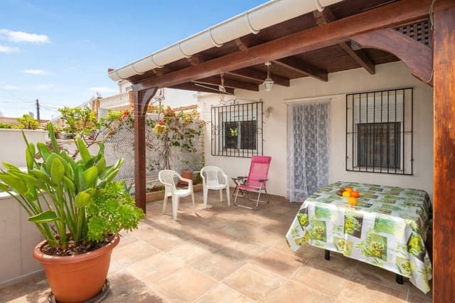 2 soverom Hus til salgs i El Chaparral - La Siesta - La Torreta, Torrevieja med garasje - € 128 000 (Ref: 9598526)