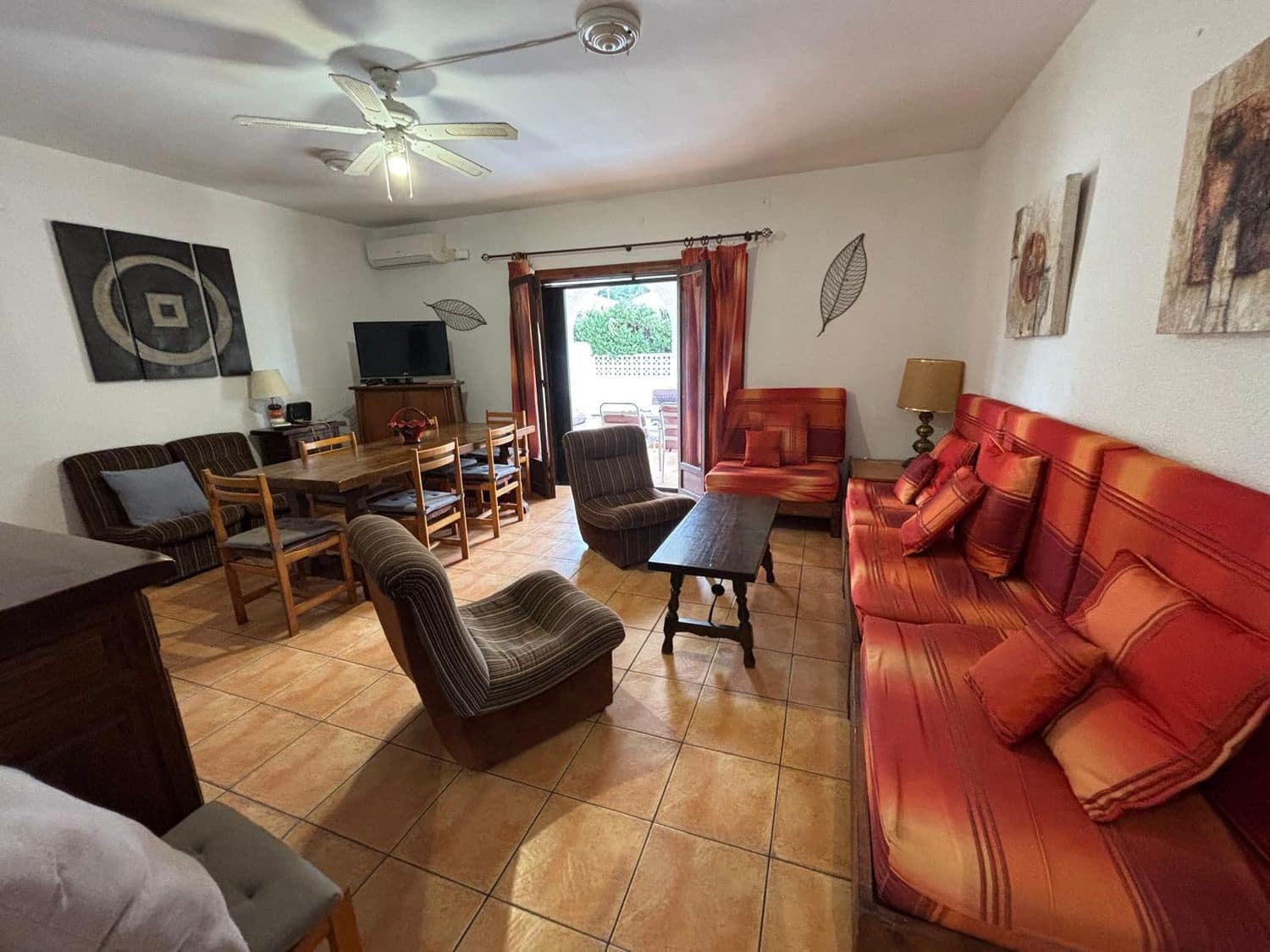 3 slaapkamer Villa te koop in El Campello met zwembad garage - € 550.000 (Ref: 9598527)