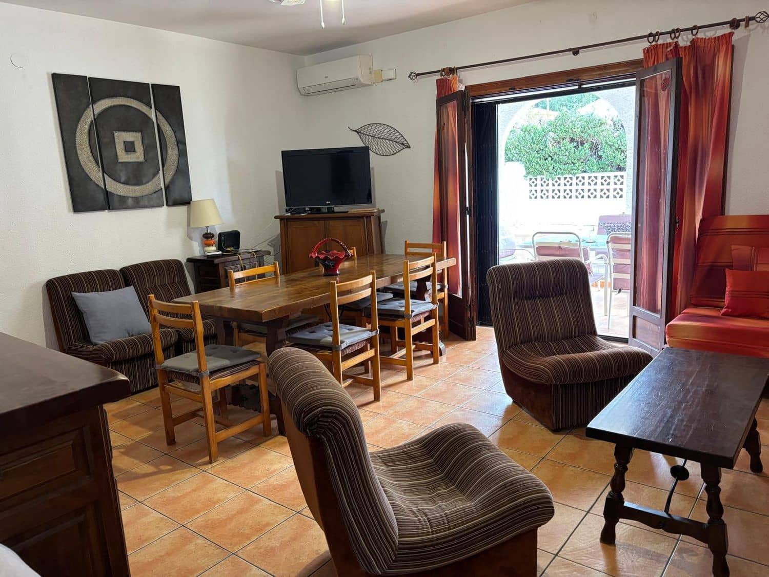 3 slaapkamer Villa te koop in El Campello met zwembad garage - € 550.000 (Ref: 9598527)