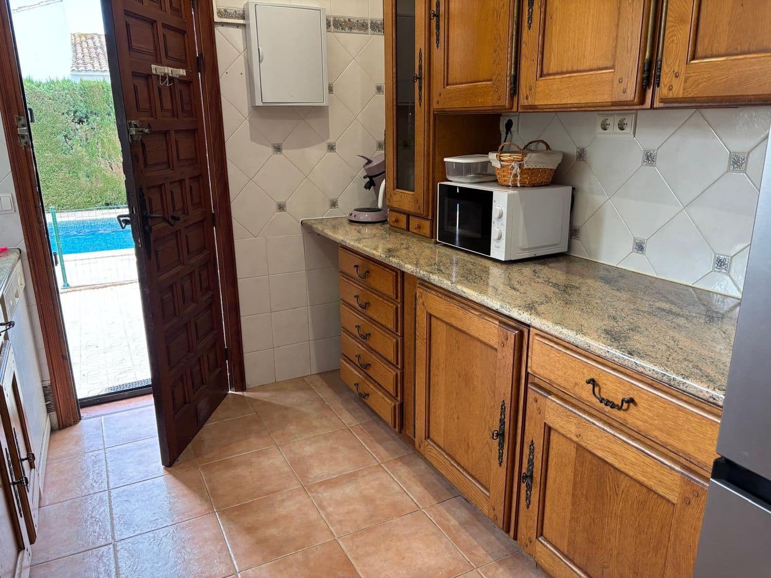 3 slaapkamer Villa te koop in El Campello met zwembad garage - € 550.000 (Ref: 9598527)