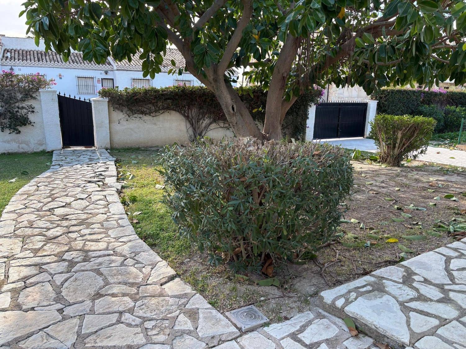 3 slaapkamer Villa te koop in El Campello met zwembad garage - € 550.000 (Ref: 9598527)