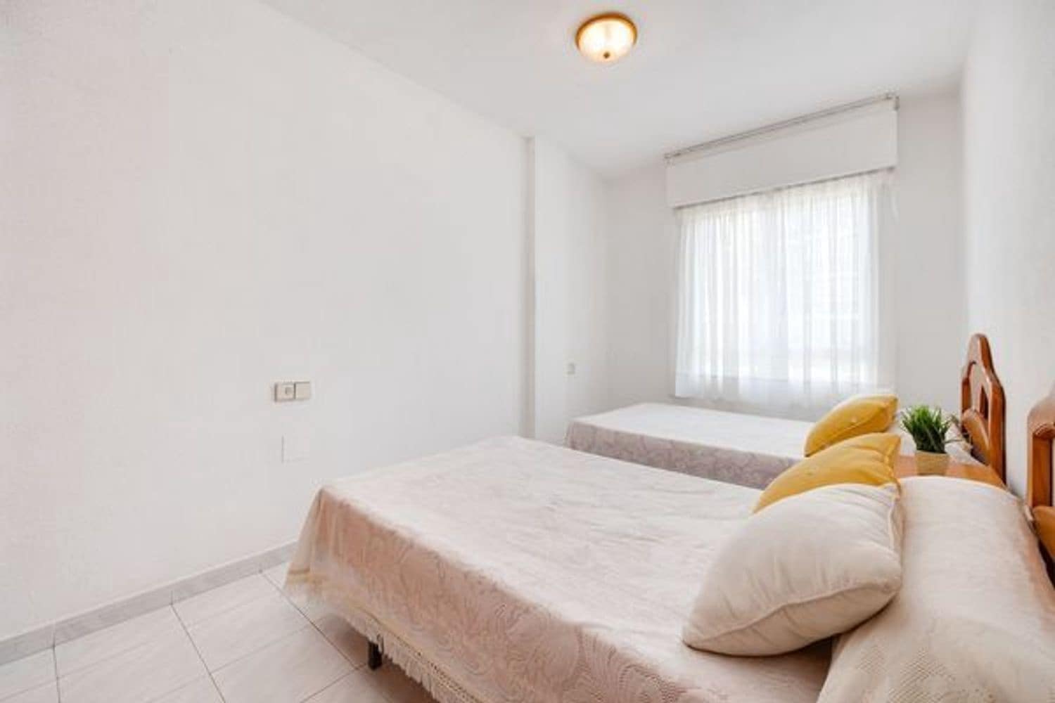 2 quarto Apartamento para venda em Alicante cidade com garagem - 127 000 € (Ref: 9604487)