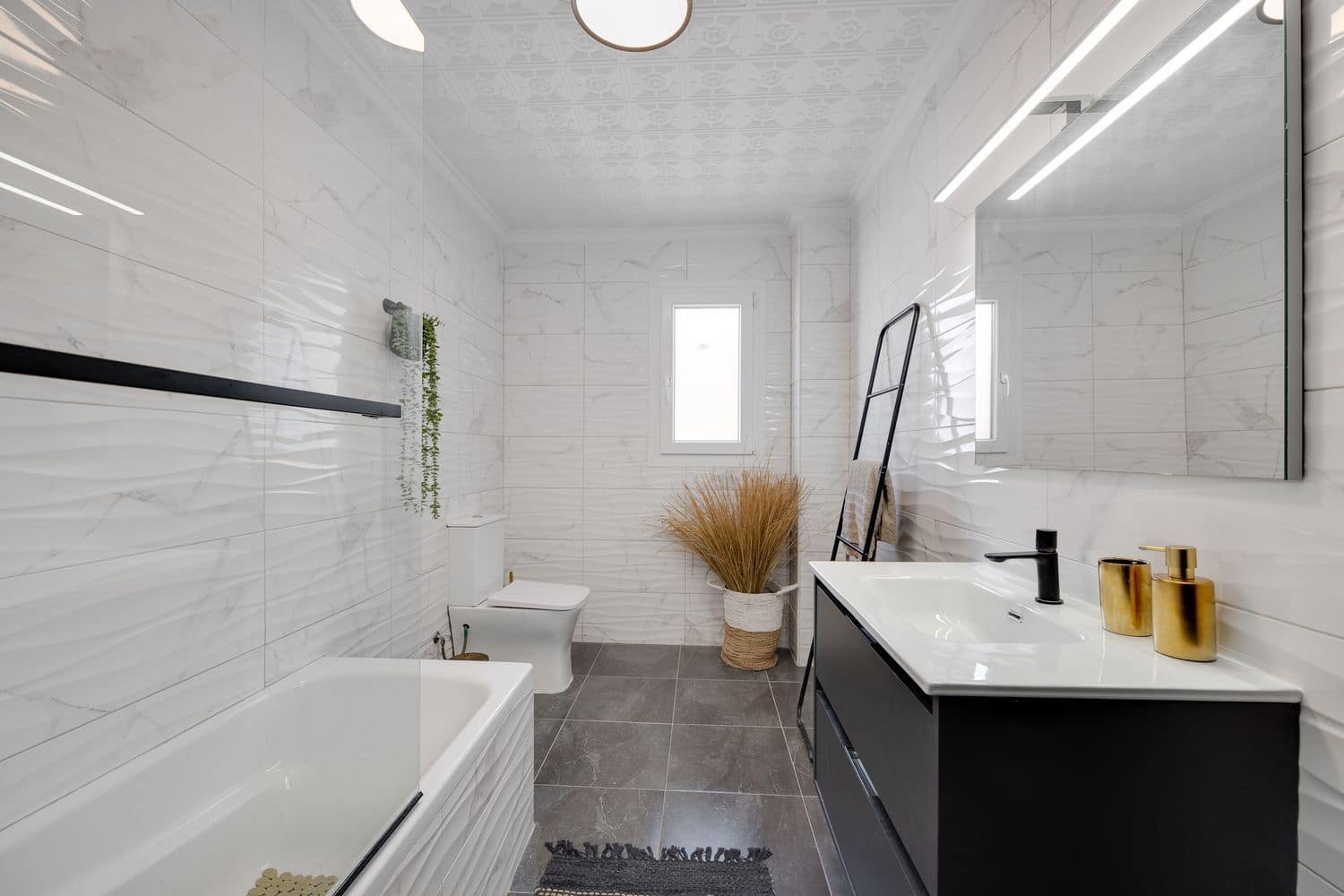 3 slaapkamer Appartement te koop in Torrevieja met garage - € 298.000 (Ref: 9624225)