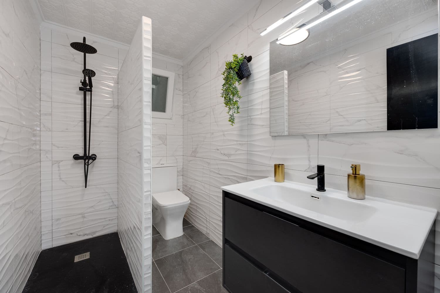 3 slaapkamer Appartement te koop in Torrevieja met garage - € 298.000 (Ref: 9624225)