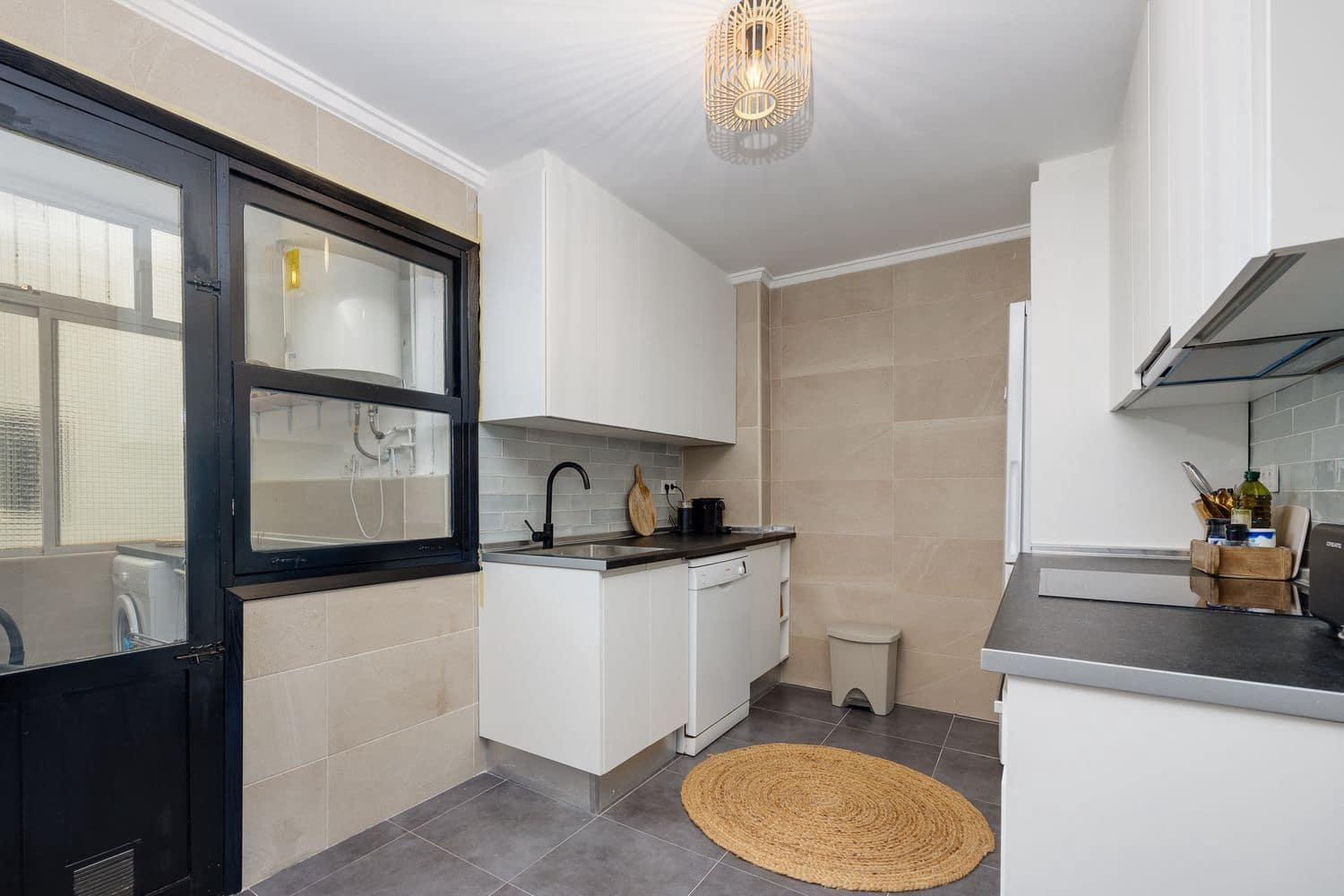 3 slaapkamer Appartement te koop in Torrevieja met garage - € 298.000 (Ref: 9624225)