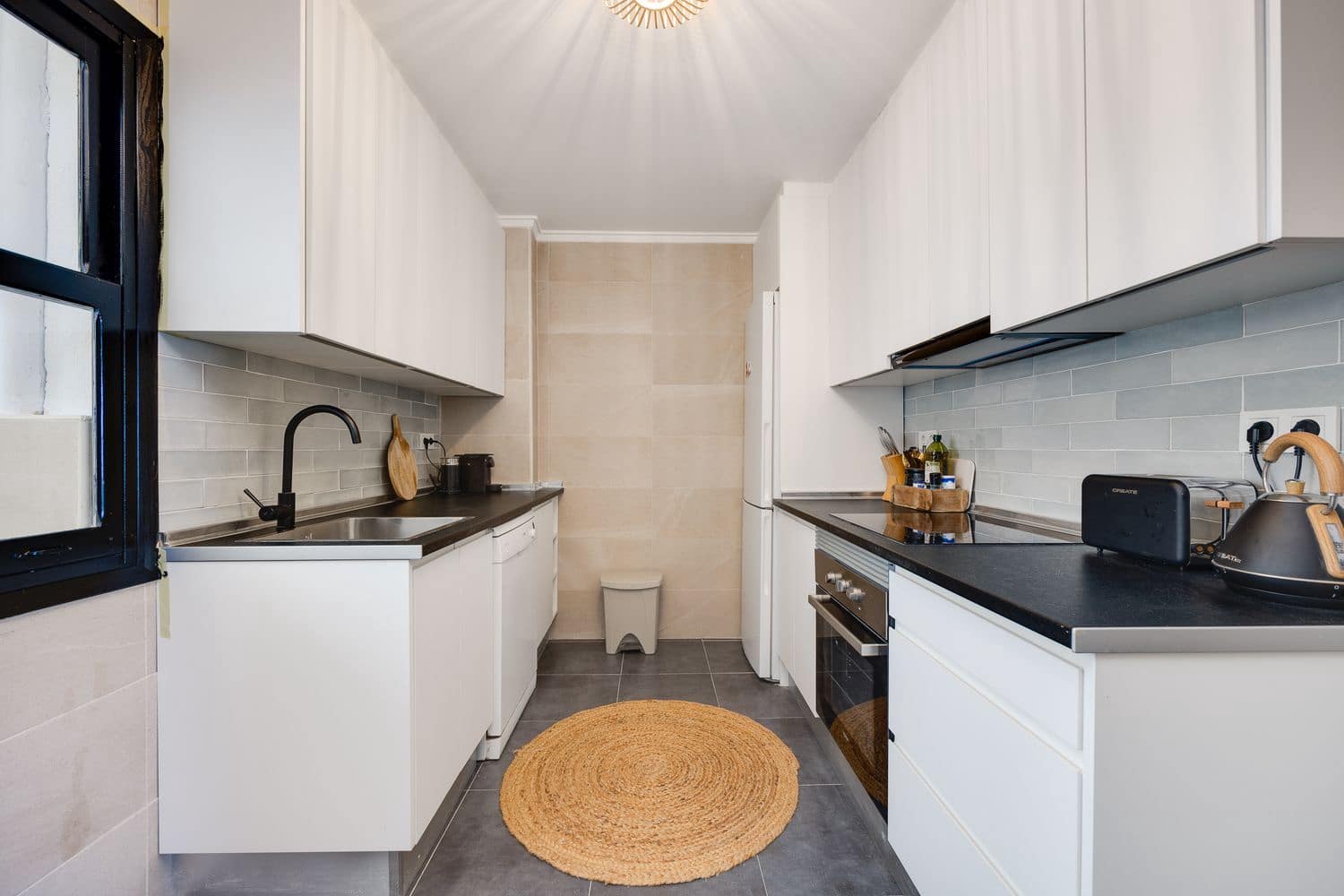 3 slaapkamer Appartement te koop in Torrevieja met garage - € 298.000 (Ref: 9624225)