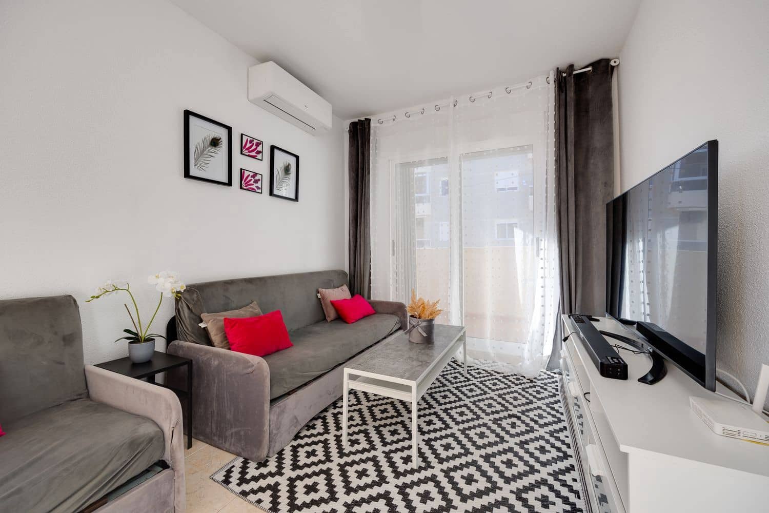 3 bedroom Apartment for sale in Aguas Nuevas with pool garage - € 160,000 (Ref: 9624226)