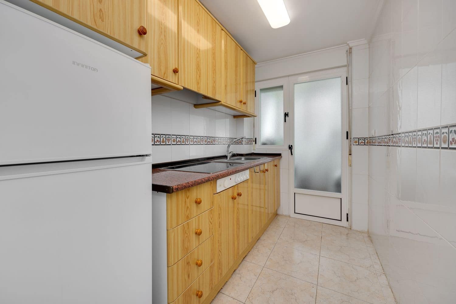 3 bedroom Apartment for sale in Aguas Nuevas with pool garage - € 160,000 (Ref: 9624226)