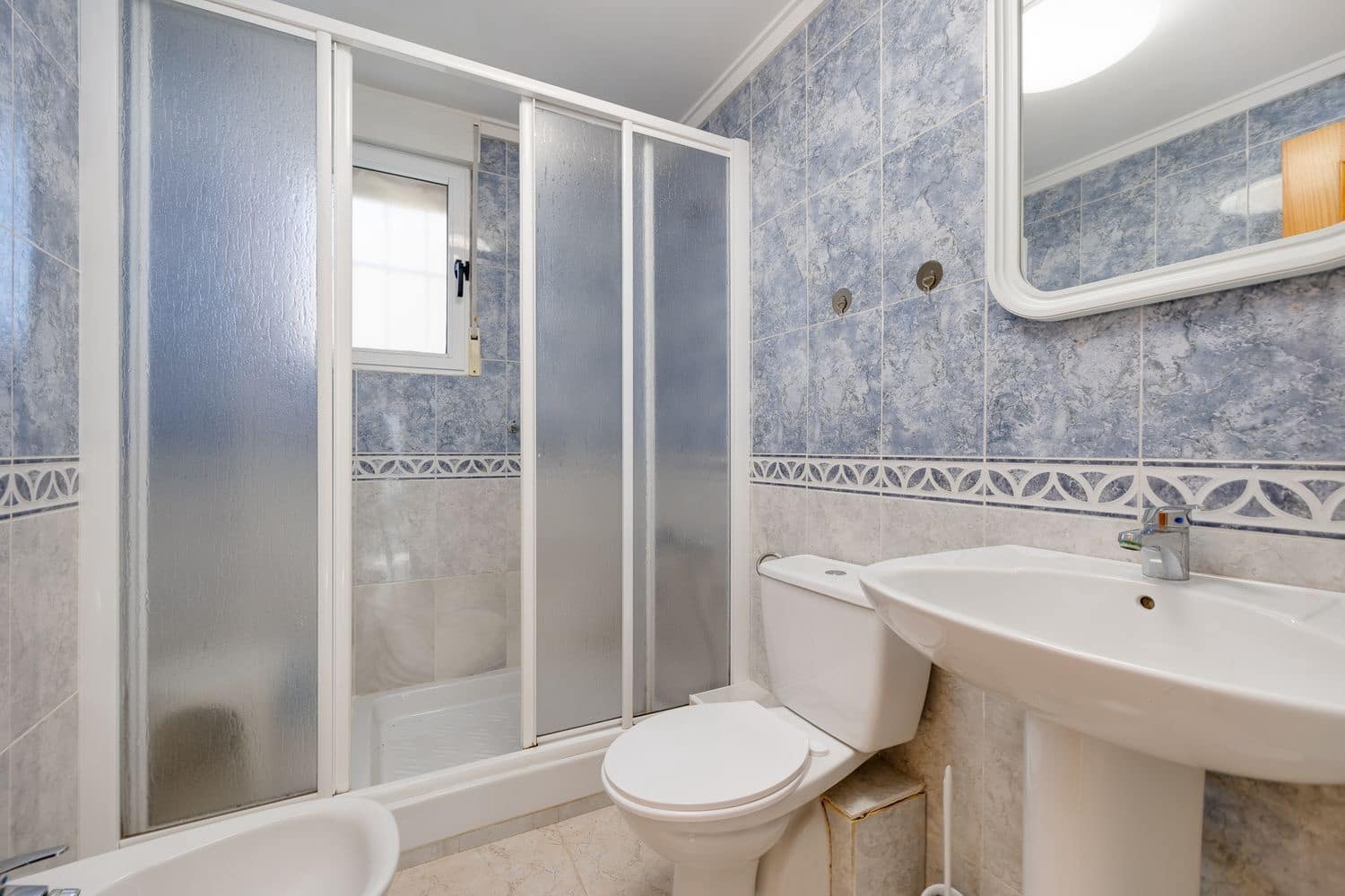 3 bedroom Apartment for sale in Aguas Nuevas with pool garage - € 160,000 (Ref: 9624226)