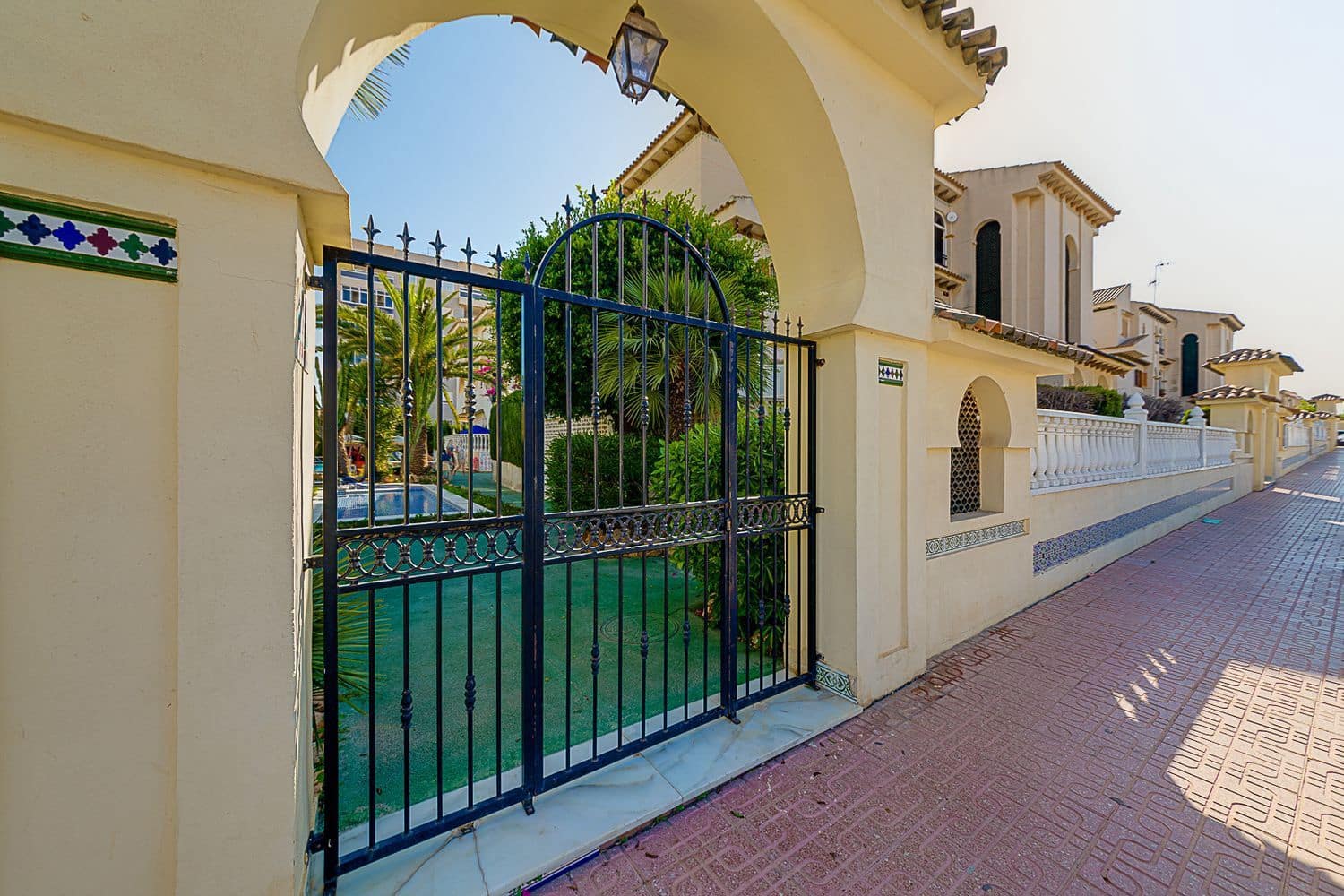 3 bedroom Apartment for sale in Aguas Nuevas with pool garage - € 160,000 (Ref: 9624226)