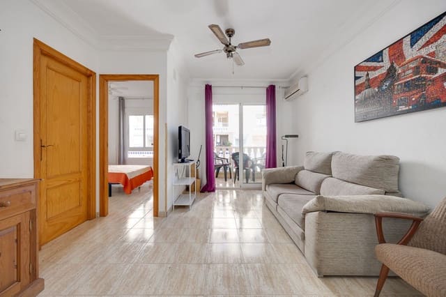 Apartamento de 2 habitaciones en Zona Pueblo, Guardamar del Segura en venta con piscina garaje - 135.000 € (Ref: 9636215)