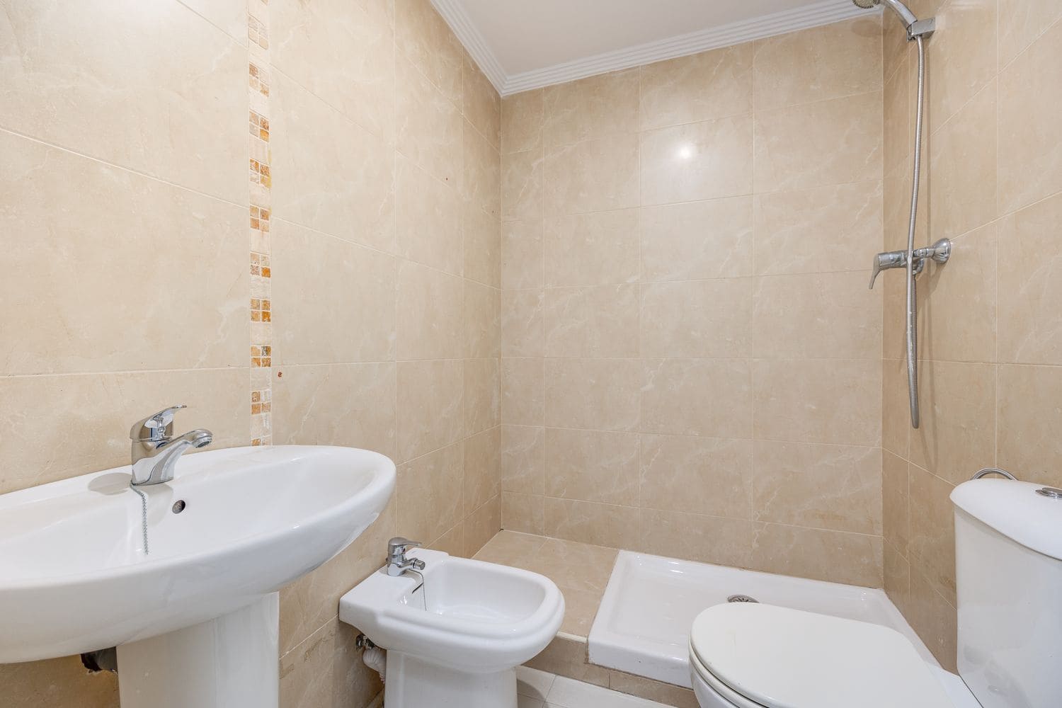 3 Zimmer Apartment zu verkaufen in Torrevieja mit Garage - 170.000 € (Ref: 9638951)