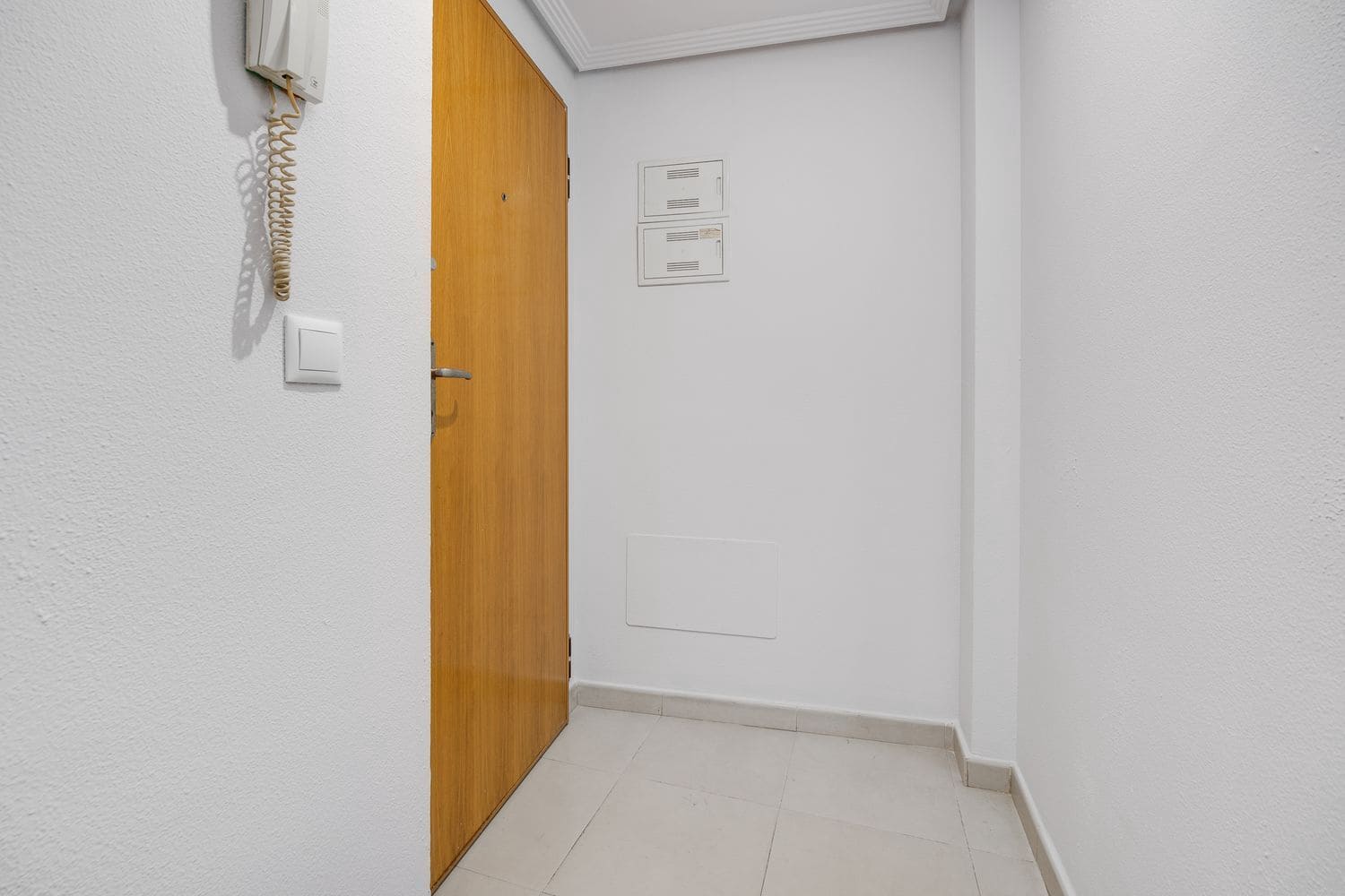 3 Zimmer Apartment zu verkaufen in Torrevieja mit Garage - 170.000 € (Ref: 9638951)