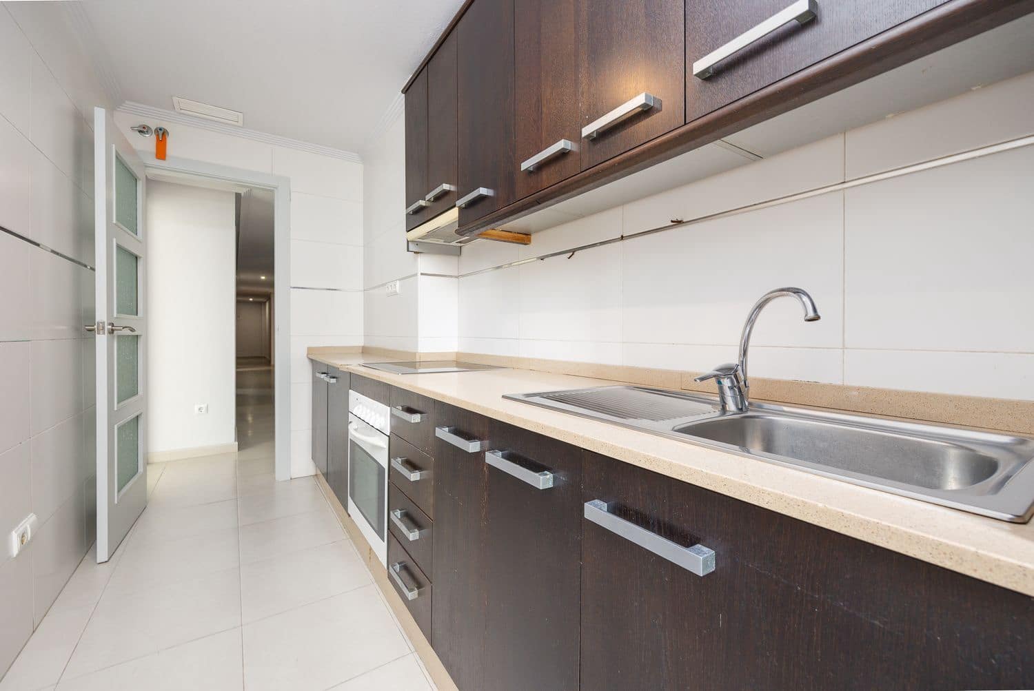 3 Zimmer Apartment zu verkaufen in Torrevieja mit Garage - 170.000 € (Ref: 9638951)