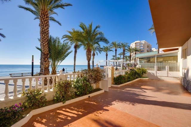 3 Zimmer Apartment zu verkaufen in Playa del Cura, Torrevieja mit Garage - 290.000 € (Ref: 9647701)