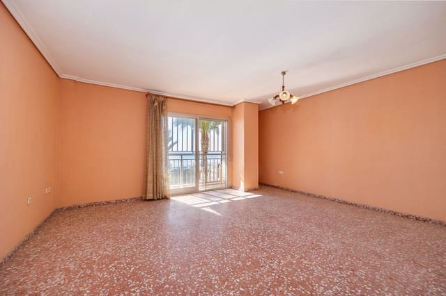 3 Zimmer Apartment zu verkaufen in Playa del Cura, Torrevieja mit Garage - 290.000 € (Ref: 9647701)