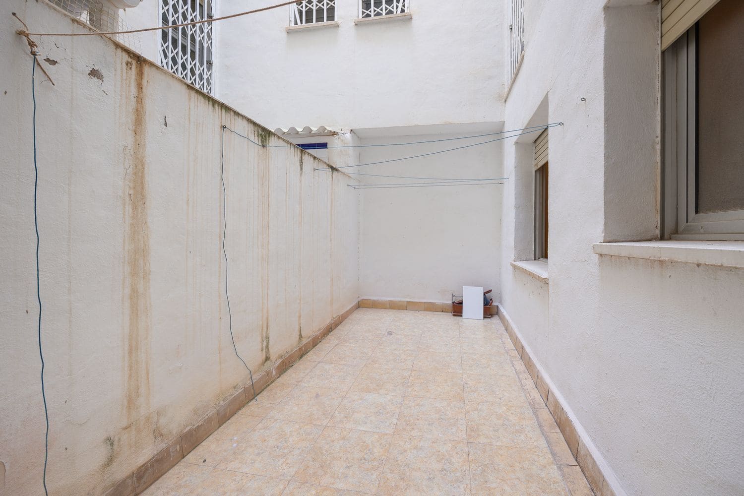 3 Zimmer Apartment zu verkaufen in Torrevieja mit Garage - 290.000 € (Ref: 9647701)