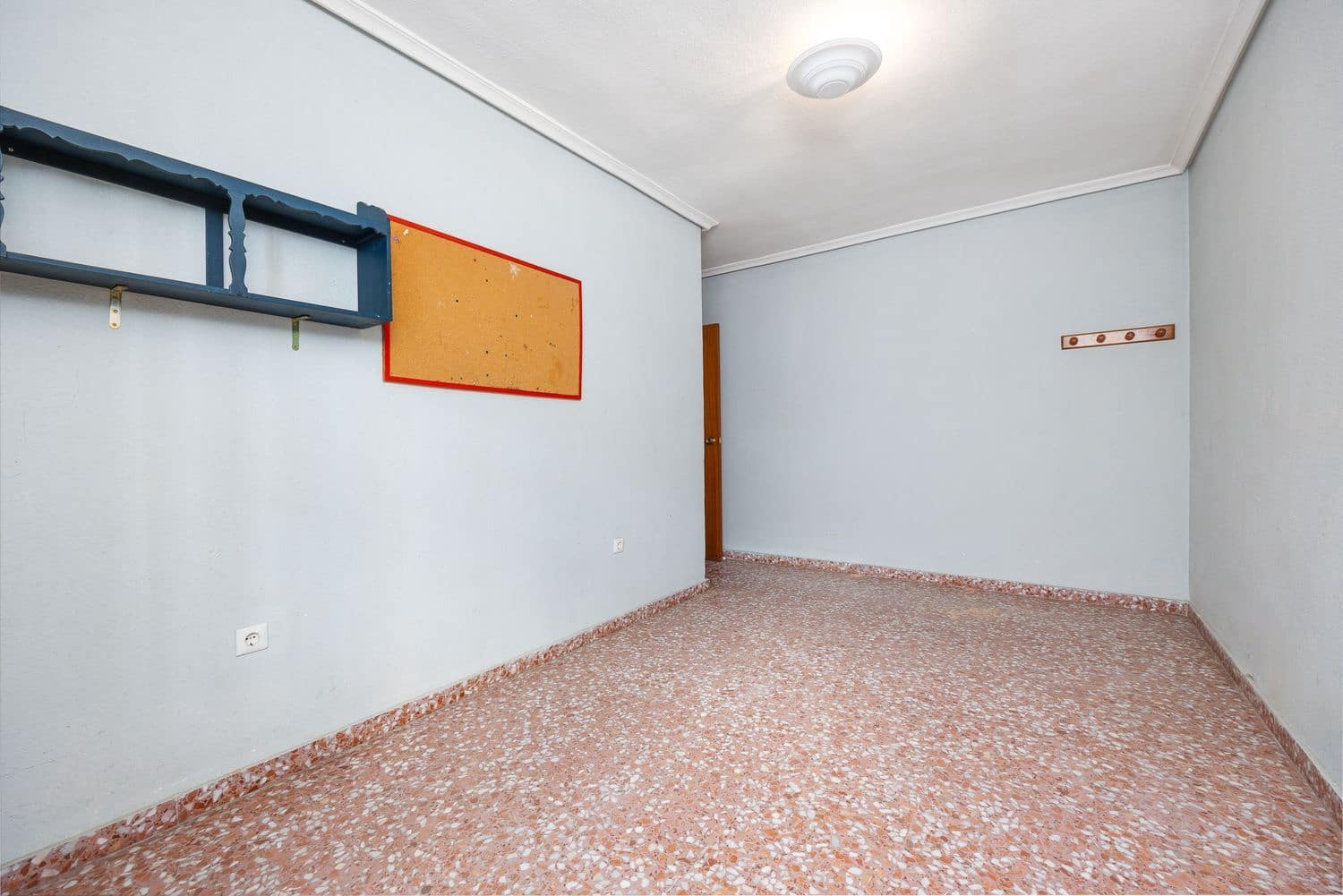 3 Zimmer Apartment zu verkaufen in Torrevieja mit Garage - 290.000 € (Ref: 9647701)