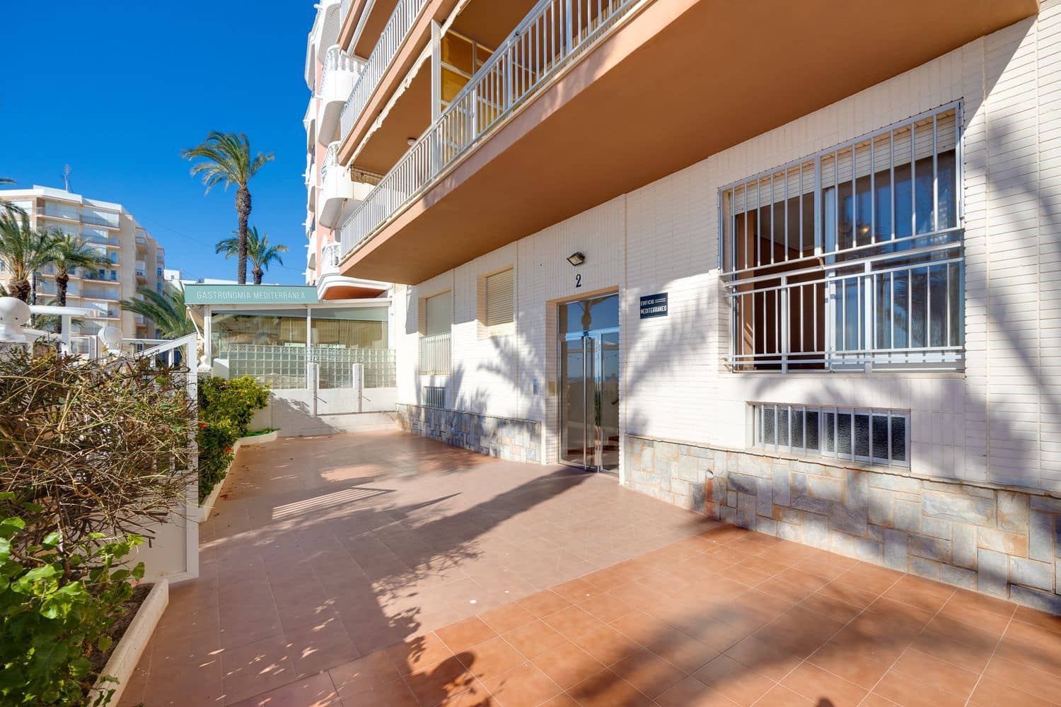 3 Zimmer Apartment zu verkaufen in Torrevieja mit Garage - 290.000 € (Ref: 9647701)