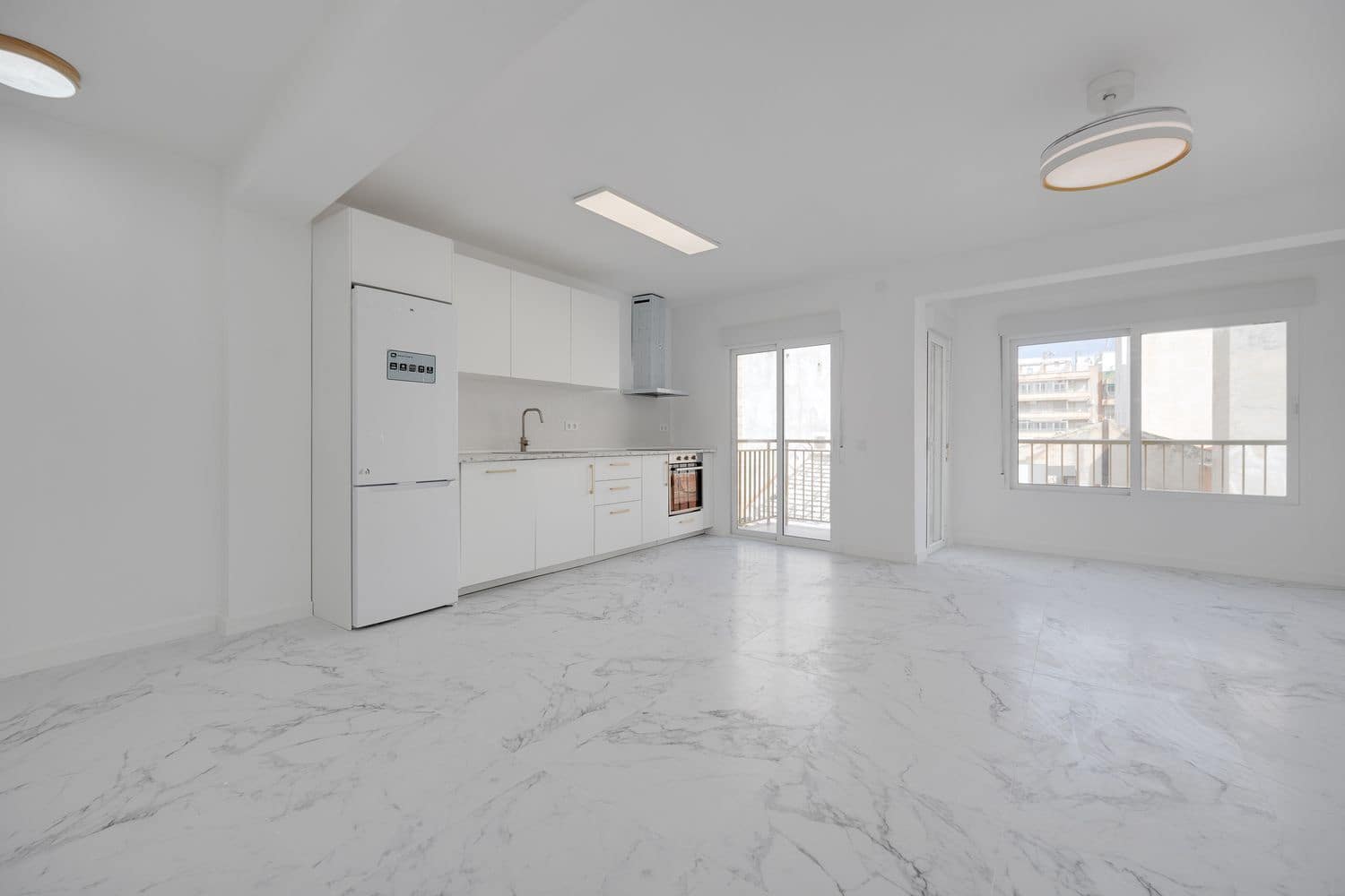 Apartamento de 3 habitaciones en Torrevieja en venta con garaje - 175.000 € (Ref: 9673724)